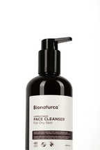 Organik Sertifikalı Kuru Ciltler İçin Yüz Temizleme Jeli 250 ml l- Bionaturca